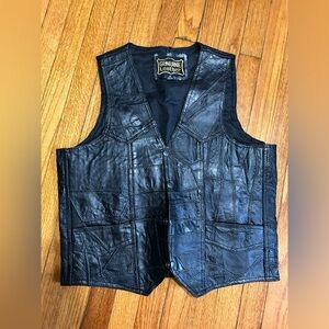VTG Black Mens Leather Patched Vest Sz M Motorcycle Rocker Biker